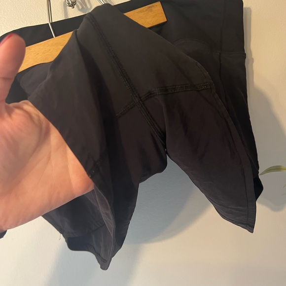 Lululemon Speed Up Mid-Rise Short 4" - Picture 7 of 13